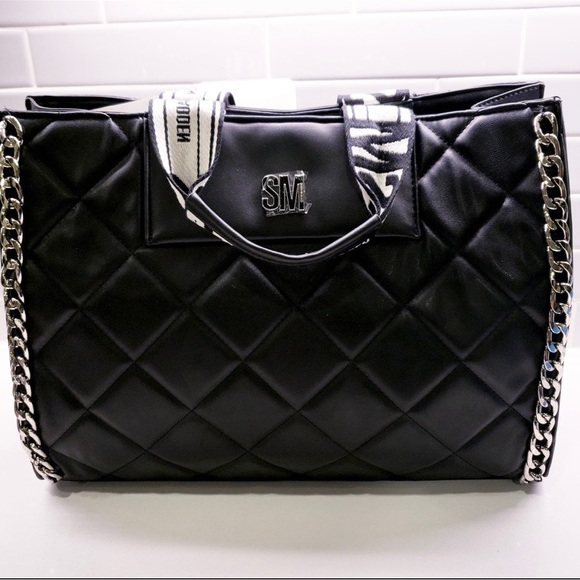 Steve Madden Handbags - NWT Steve Madden Quilted BDANII Tote